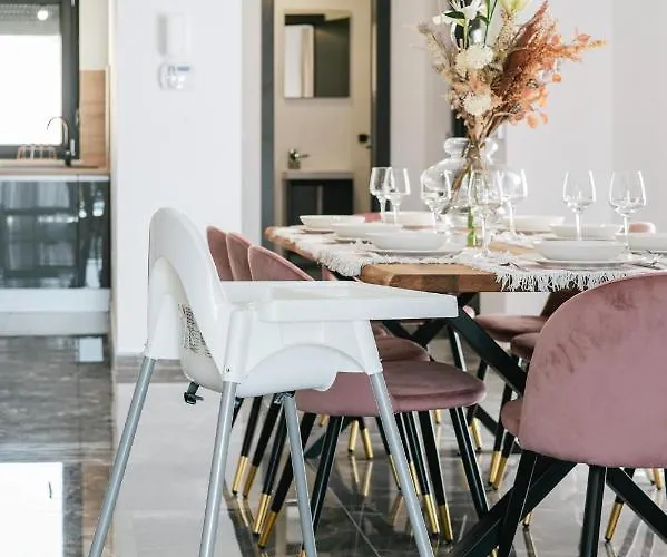 Villa La Ze Rogoznica (Sibenik-Knin)